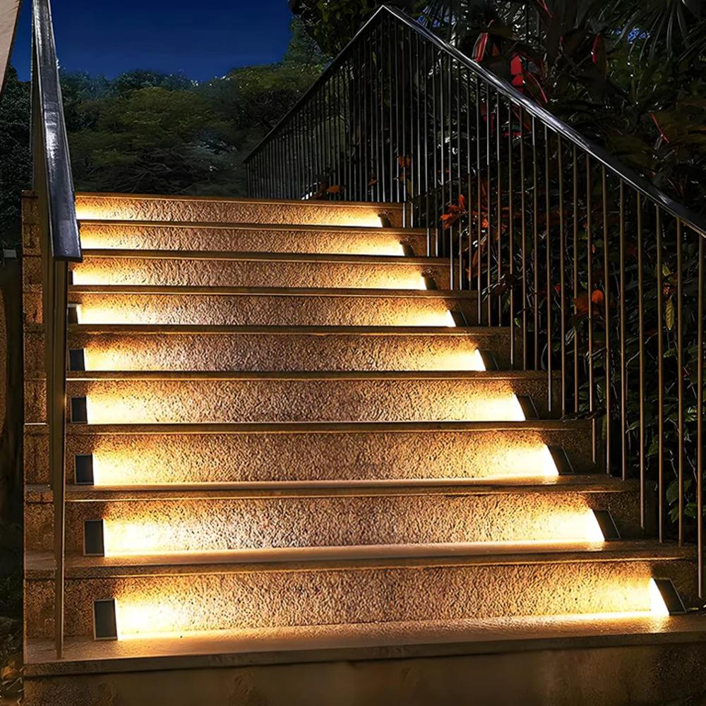 LumiStep™ Zonne-energie Trapverlichting – Veilig & Sfeervol Buiten
