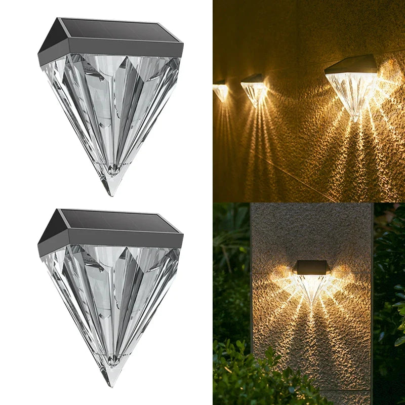 LumiDiamond™ Solar Wandlamp Buiten – Elegant Diamond Design met Warm Sfeerlicht op Zonne-energie