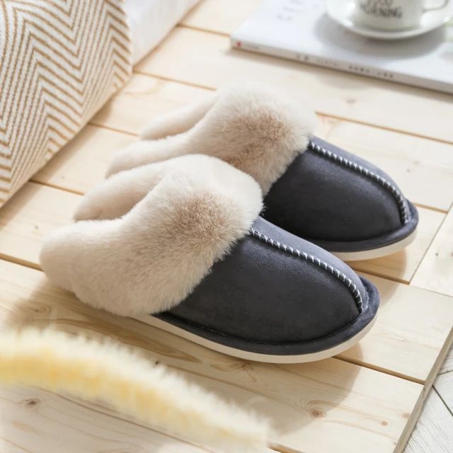 CozyStep™ Luxe Faux Suède Pantoffels